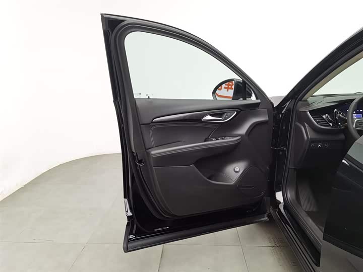 Фото 8 - Buick Envision Plus