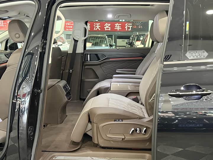 Фото 18 - Volkswagen Viloran