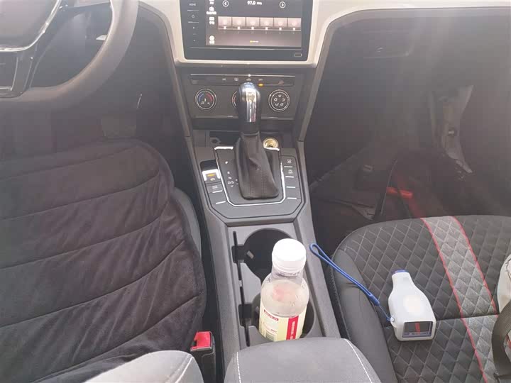 Фото 14 - Volkswagen Lamando L