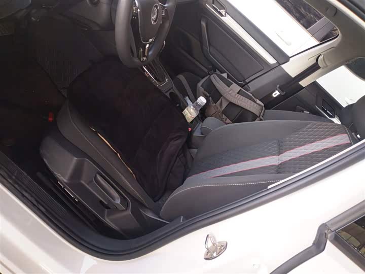 Фото 15 - Volkswagen Lamando L