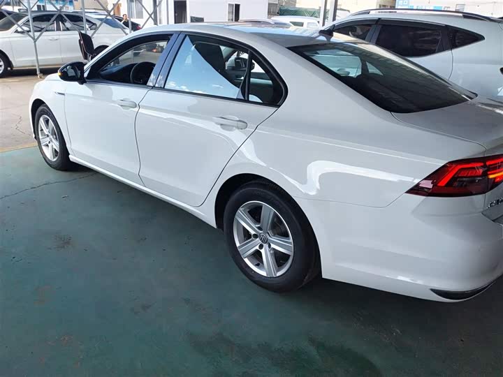 Фото 5 - Volkswagen Lamando L