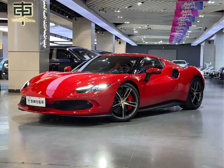 Фото 1 - Ferrari 296