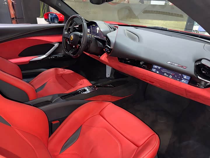 Фото 18 - Ferrari 296