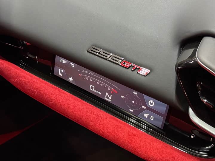 Фото 20 - Ferrari 296