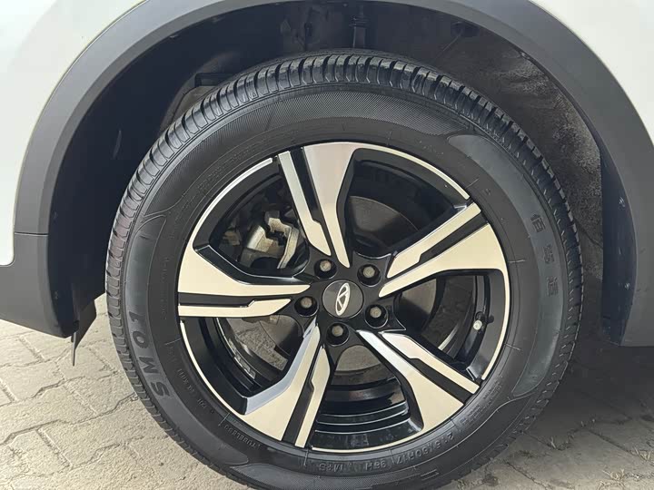 Фото 12 - Chery Tiggo 5x