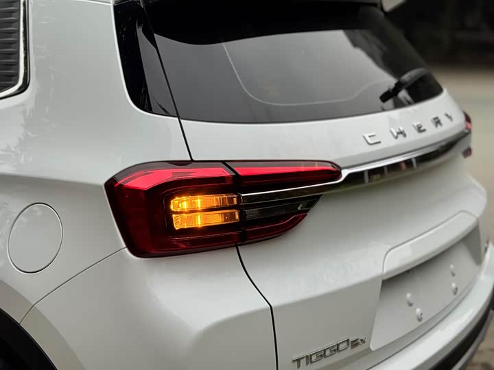 Фото 13 - Chery Tiggo 5x