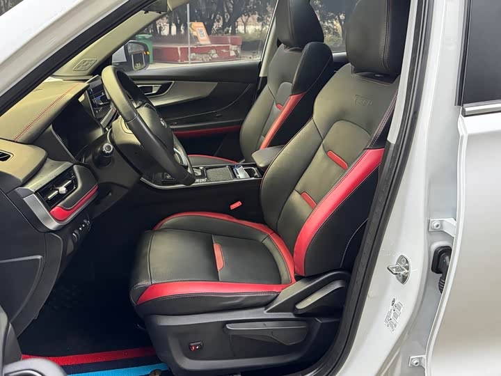 Фото 17 - Chery Tiggo 5x