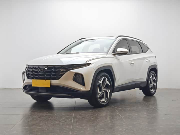 Фото 1 - Hyundai Tucson L