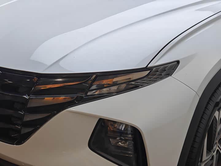 Фото 8 - Hyundai Tucson L