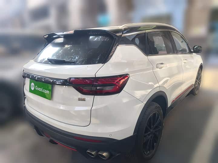 Фото 29 - Geely Coolray