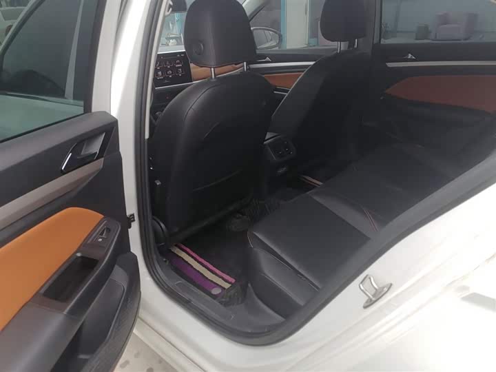 Фото 17 - Volkswagen Bora