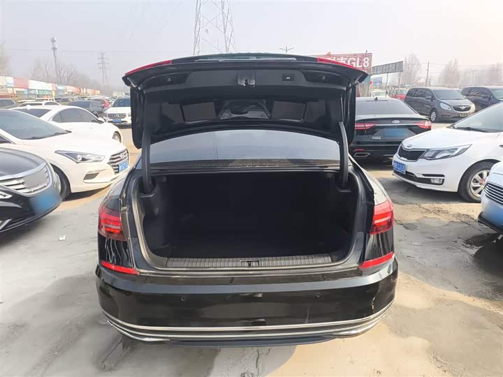 Фото 19 - Volkswagen Passat