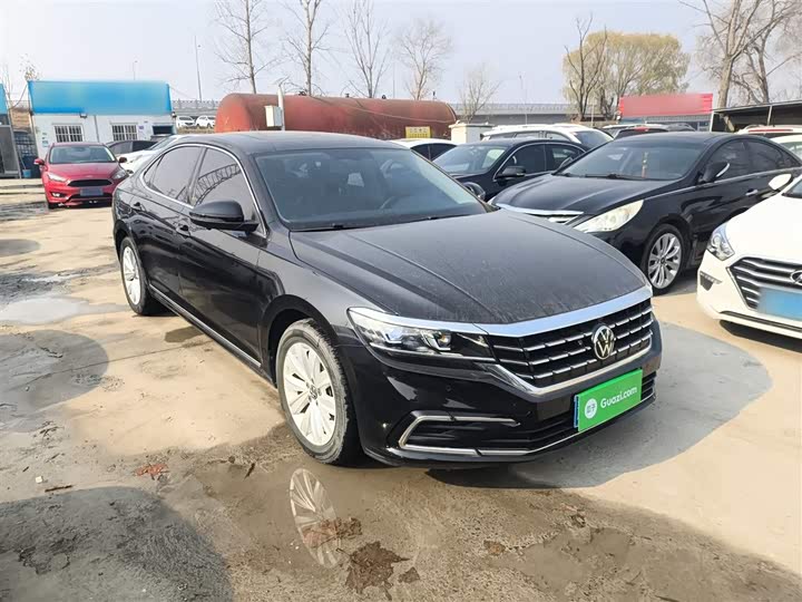 Фото 4 - Volkswagen Passat