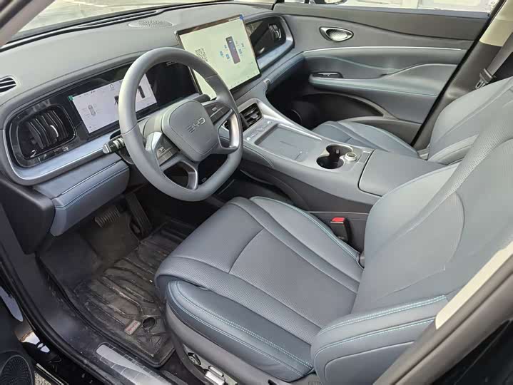 Фото 3 - BYD Sea Lion 07 DM-i Hybrid