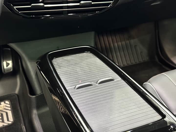 Фото 17 - Volkswagen ID.4 X