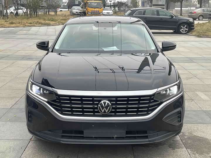 Фото 2 - Volkswagen Passat
