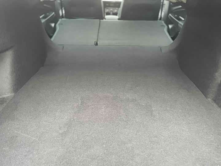 Фото 22 - Volkswagen Passat