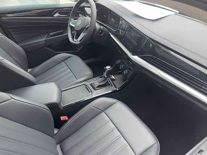 Фото 6 - Volkswagen Passat