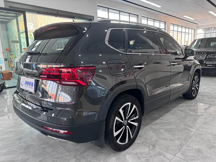 Фото 5 - Volkswagen Tharu