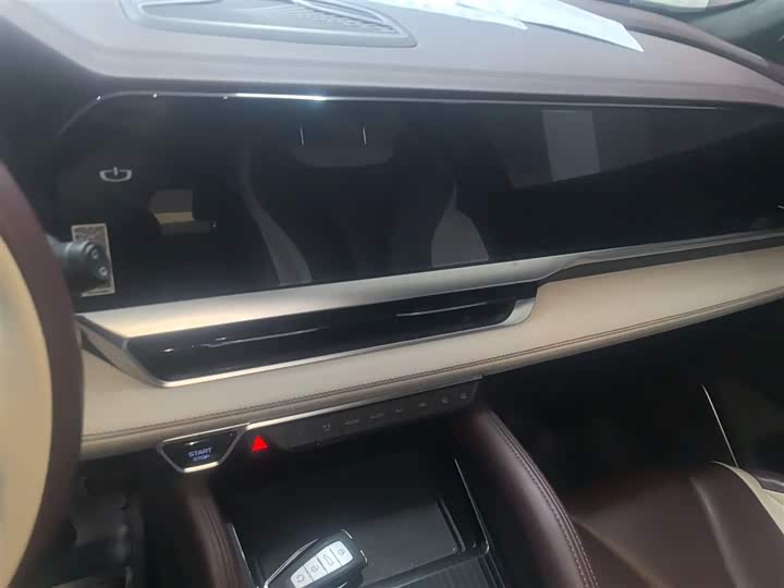 Фото 13 - Geely Monjaro