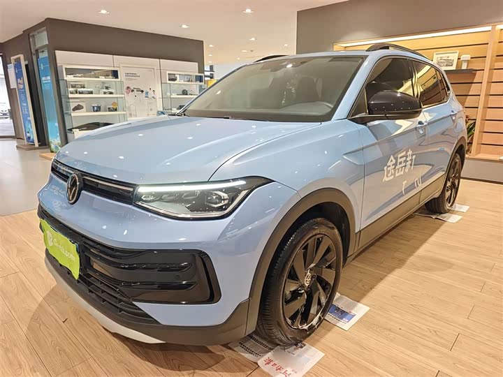 Фото 2 - Volkswagen Tharu