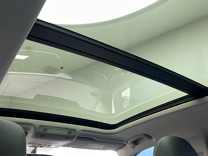 Фото 15 - Volkswagen Tayron GTE Hybrid