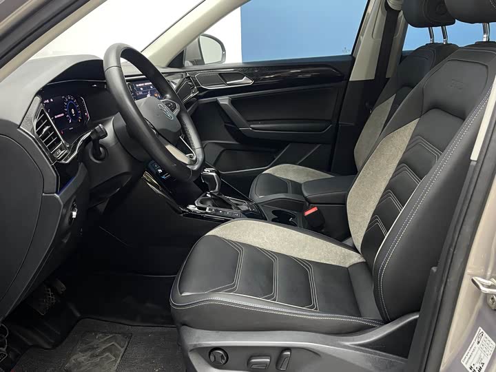 Фото 9 - Volkswagen Tayron GTE Hybrid