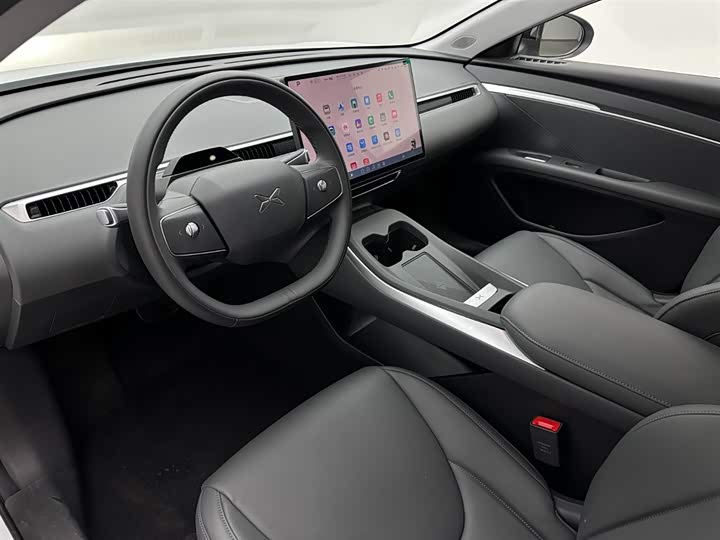 Фото 16 - XPeng Mona M03