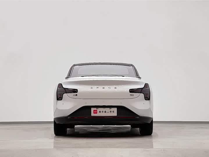 Фото 9 - XPeng Mona M03