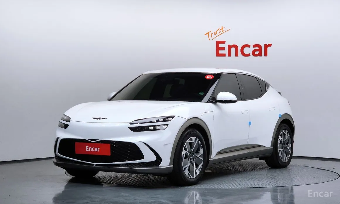 Фото 1 - Genesis GV60