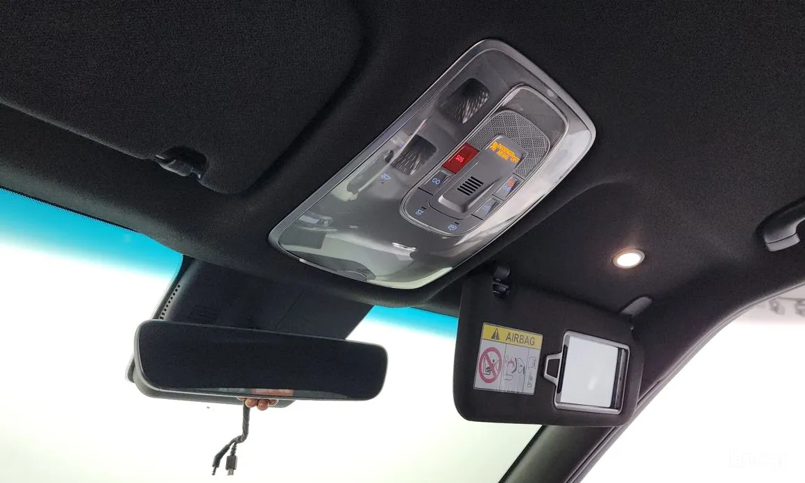 Фото 19 - Genesis GV60