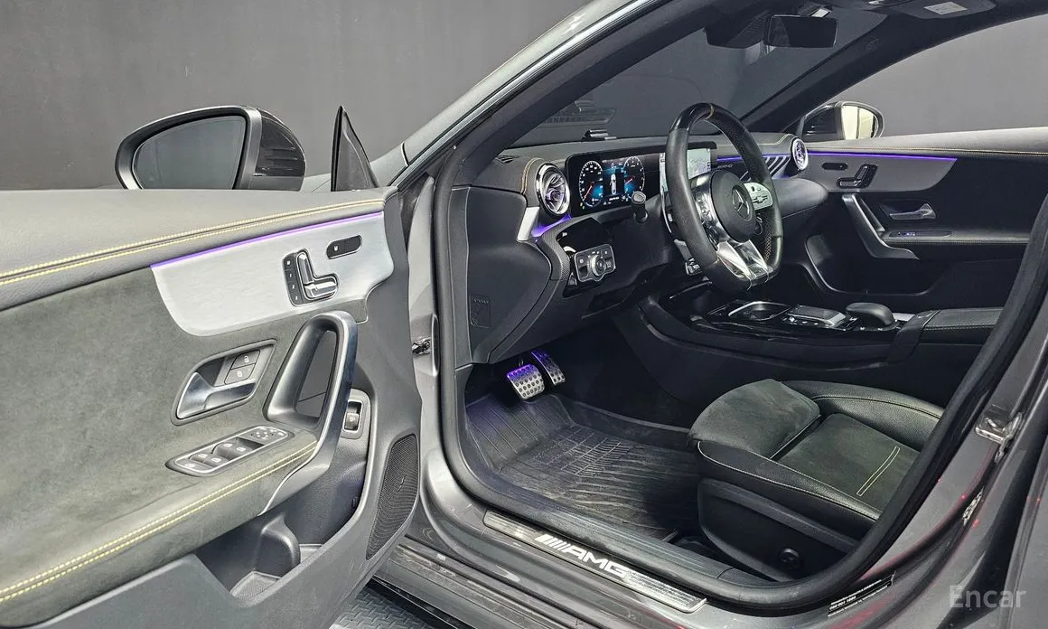 Фото 10 - Mercedes-Benz CLA-Class