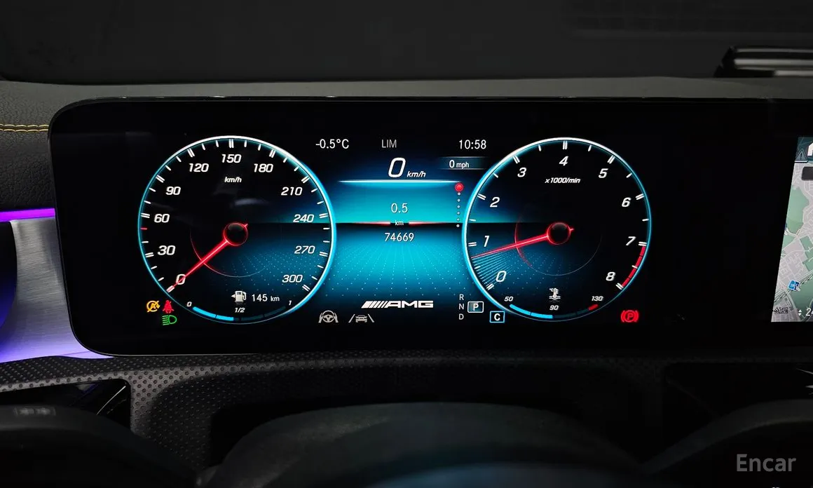 Фото 8 - Mercedes-Benz CLA-Class