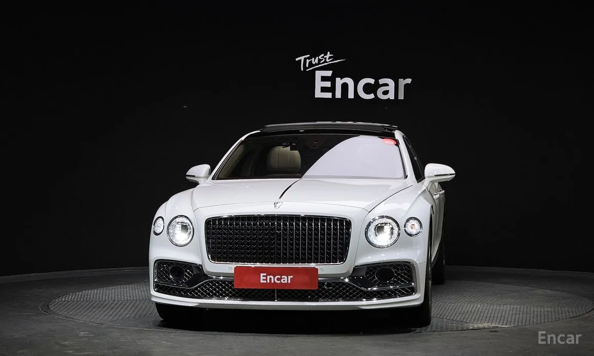 Фото 3 - Bentley Flying Spur