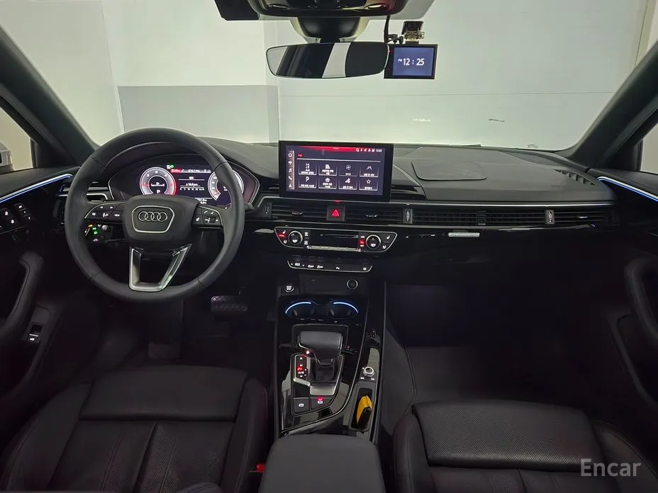 Фото 7 - Audi A4