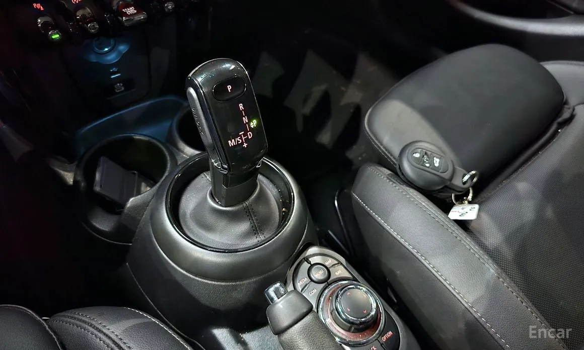 Фото 9 - Mini Cooper