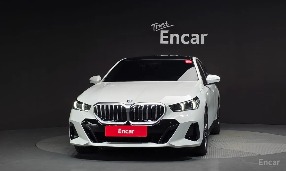 Фото 3 - BMW 5 Series