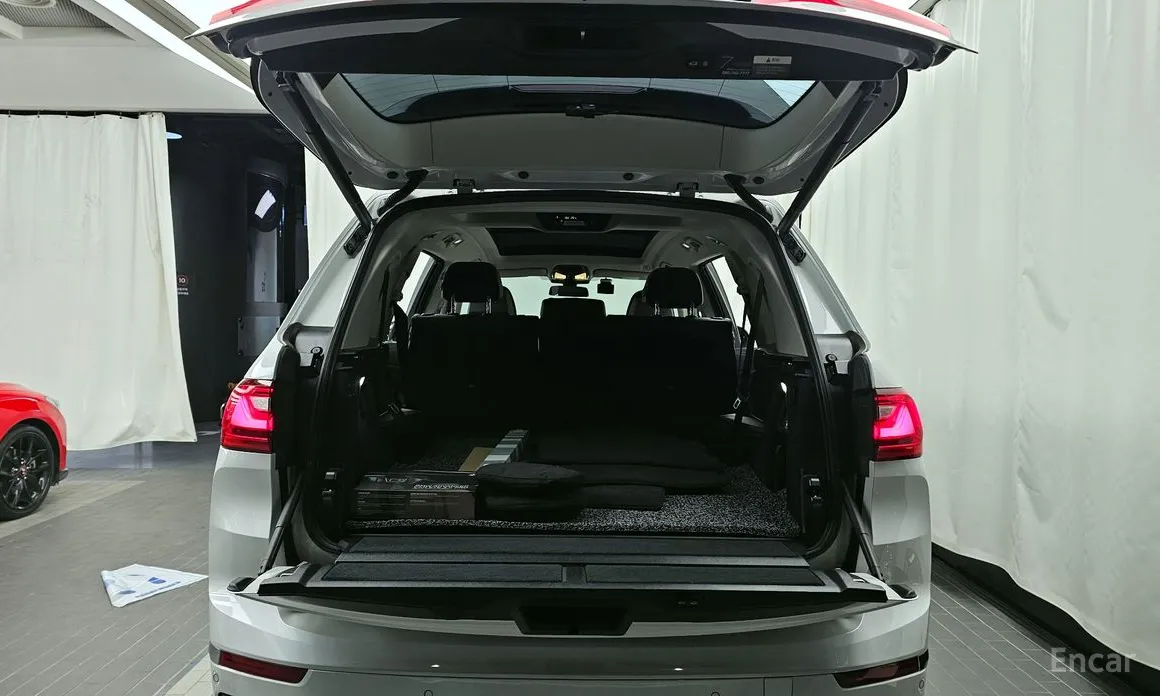 Фото 20 - BMW X7