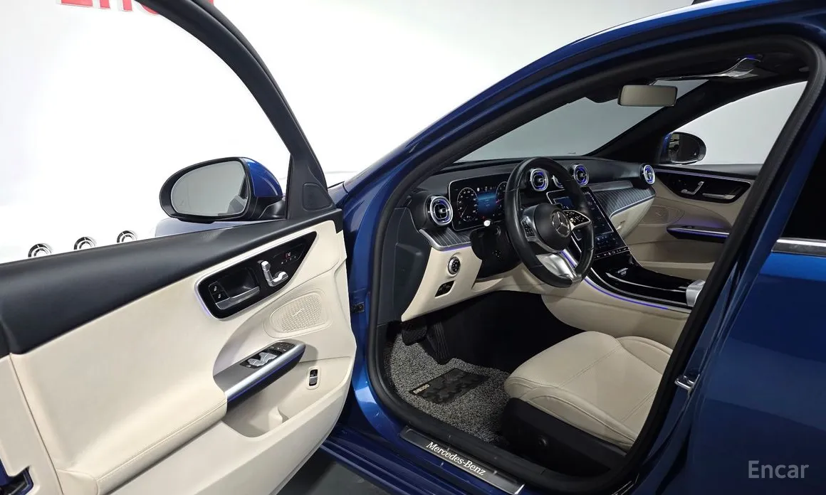 Фото 12 - Mercedes-Benz C-Class