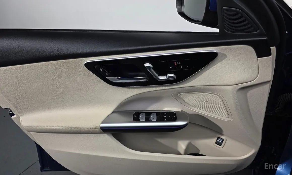 Фото 17 - Mercedes-Benz C-Class