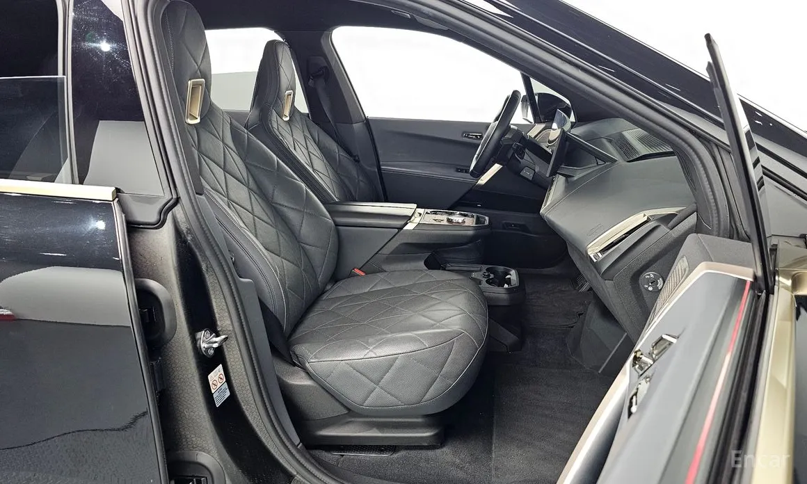 Фото 10 - BMW iX