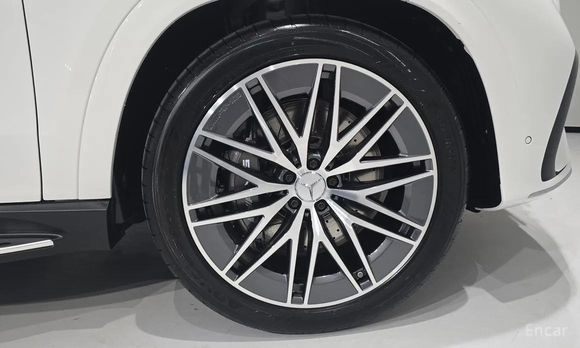 Фото 5 - Mercedes-Benz GLE-Class