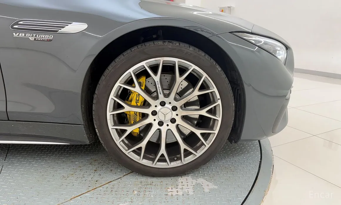 Фото 9 - Mercedes-Benz SL-Class