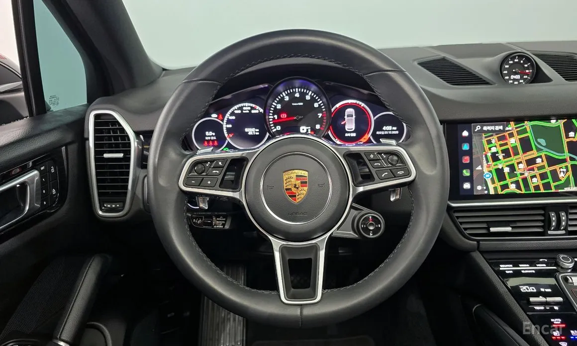 Фото 13 - Porsche Cayenne