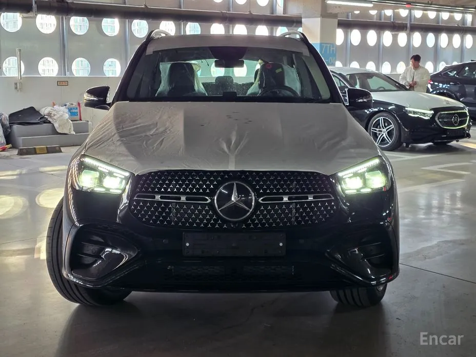 Фото 4 - Mercedes-Benz GLE-Class