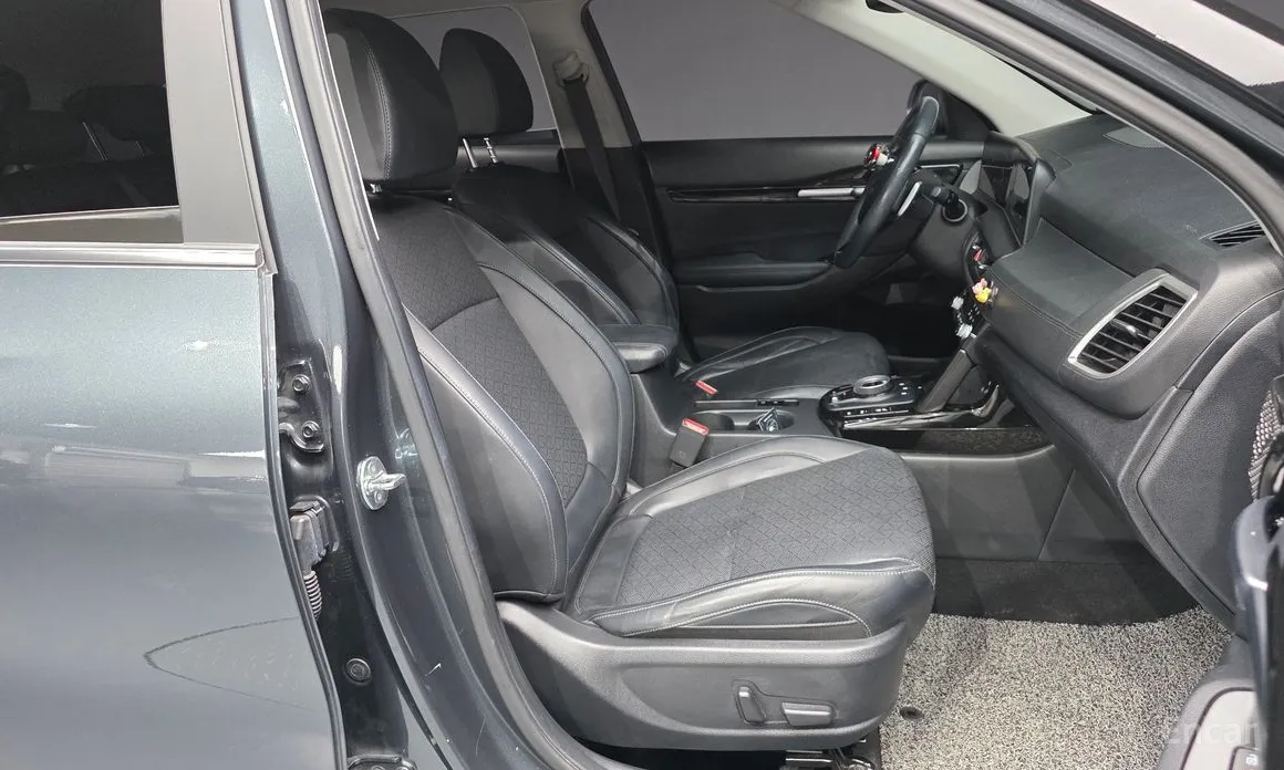 Фото 11 - Kia Seltos