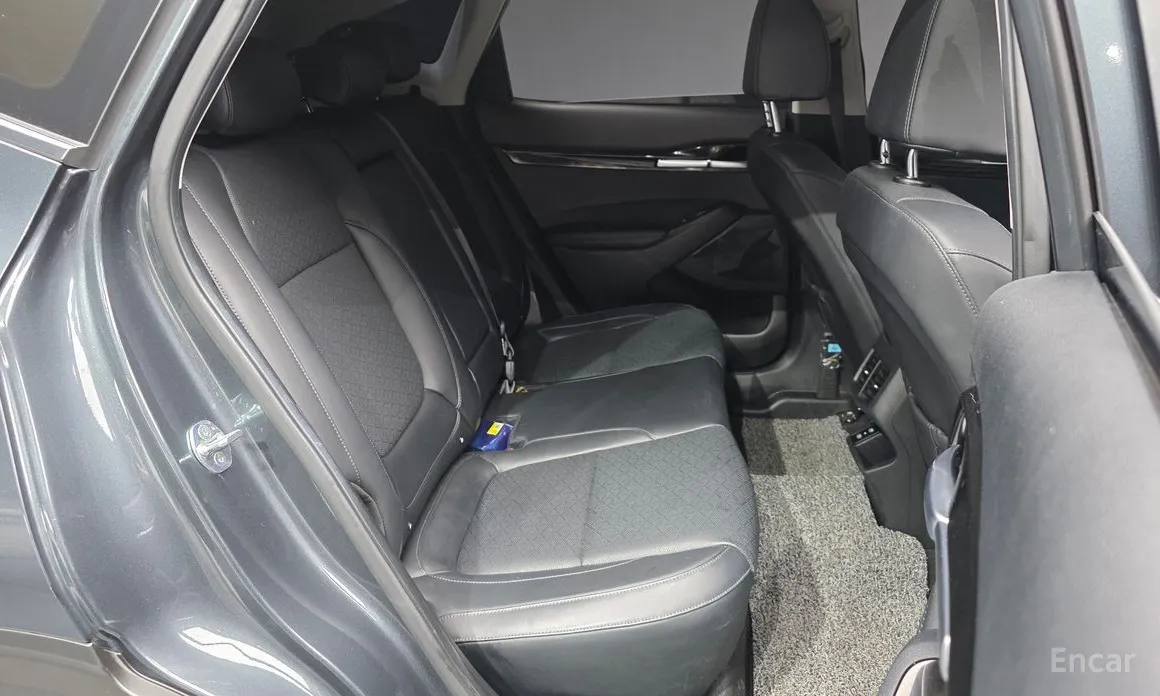 Фото 12 - Kia Seltos