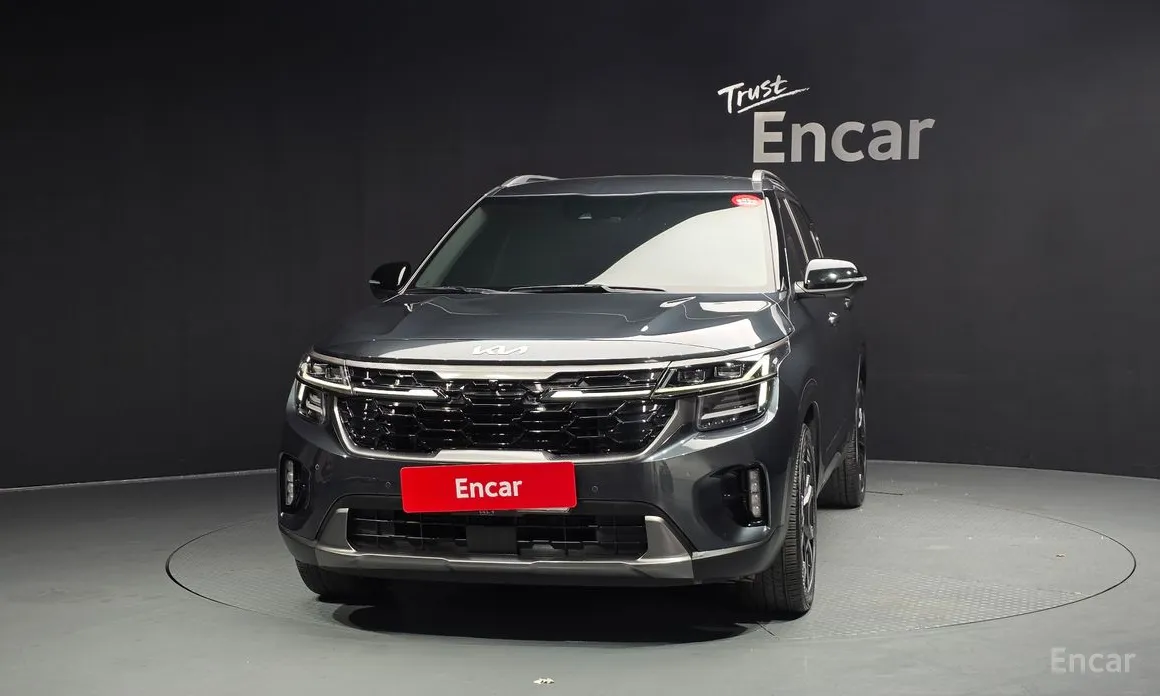 Фото 3 - Kia Seltos