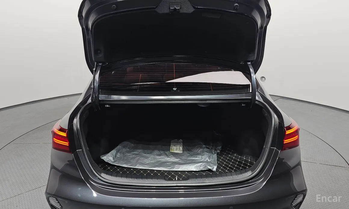 Фото 20 - Kia K3