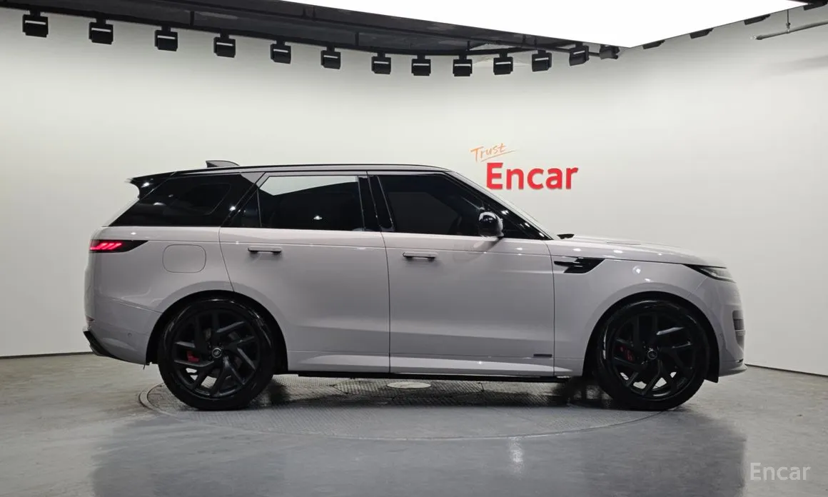 Фото 6 - Land Rover Range Rover Sport